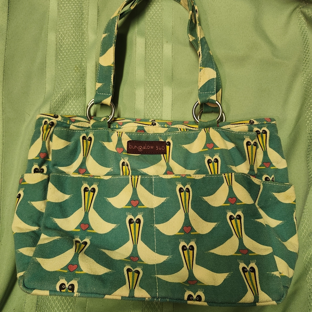 Bungalow 360 Teal & Cream Pelican-Print Canvas Tote
